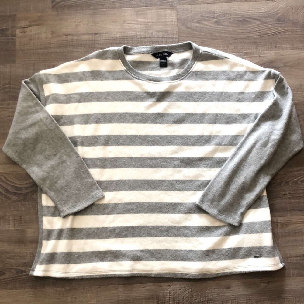 Nautica sweater
